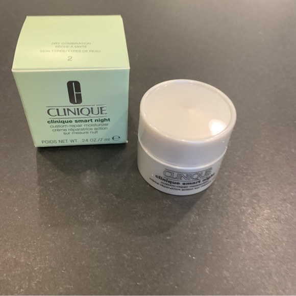 CLINQUE Cleansing Balm & Night Repair Moisturizer + Free Gift 🎁 Make-up Bag - Picture 2 of 8